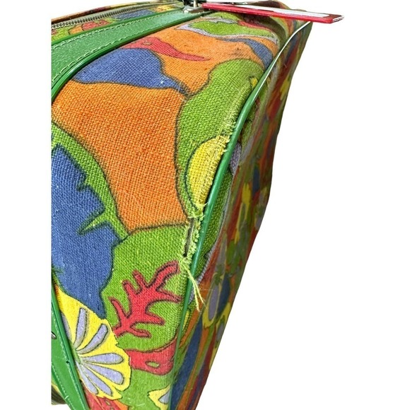 Vintage mod floral suitcase - Picture 6 of 13